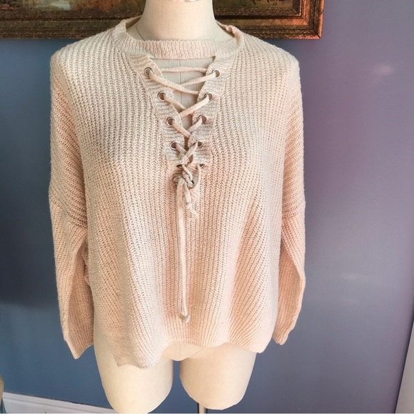 Dreamers Sweaters - Dreamers oversized cable knit cropped cream/beige lace up sweater